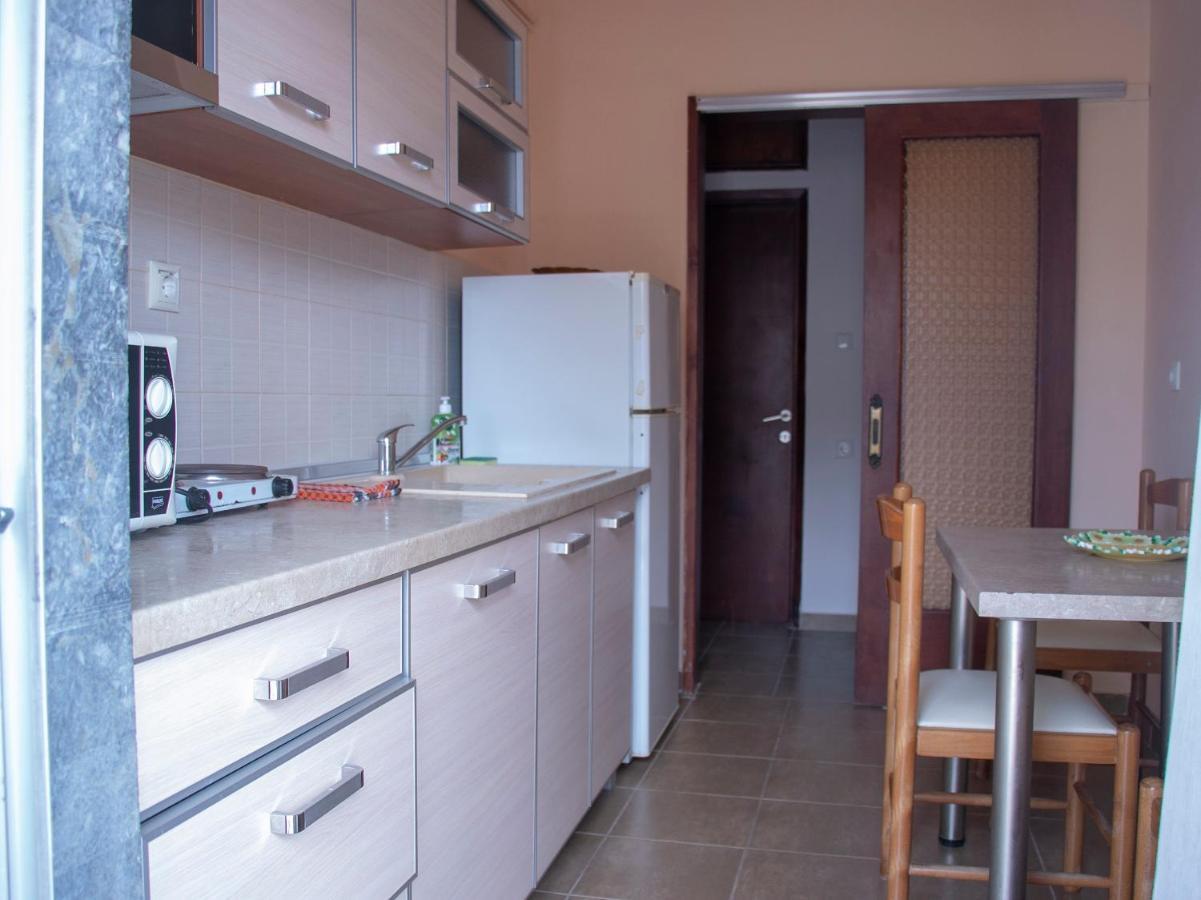 Maria Apartments Paralia Dionysiou Exterior foto