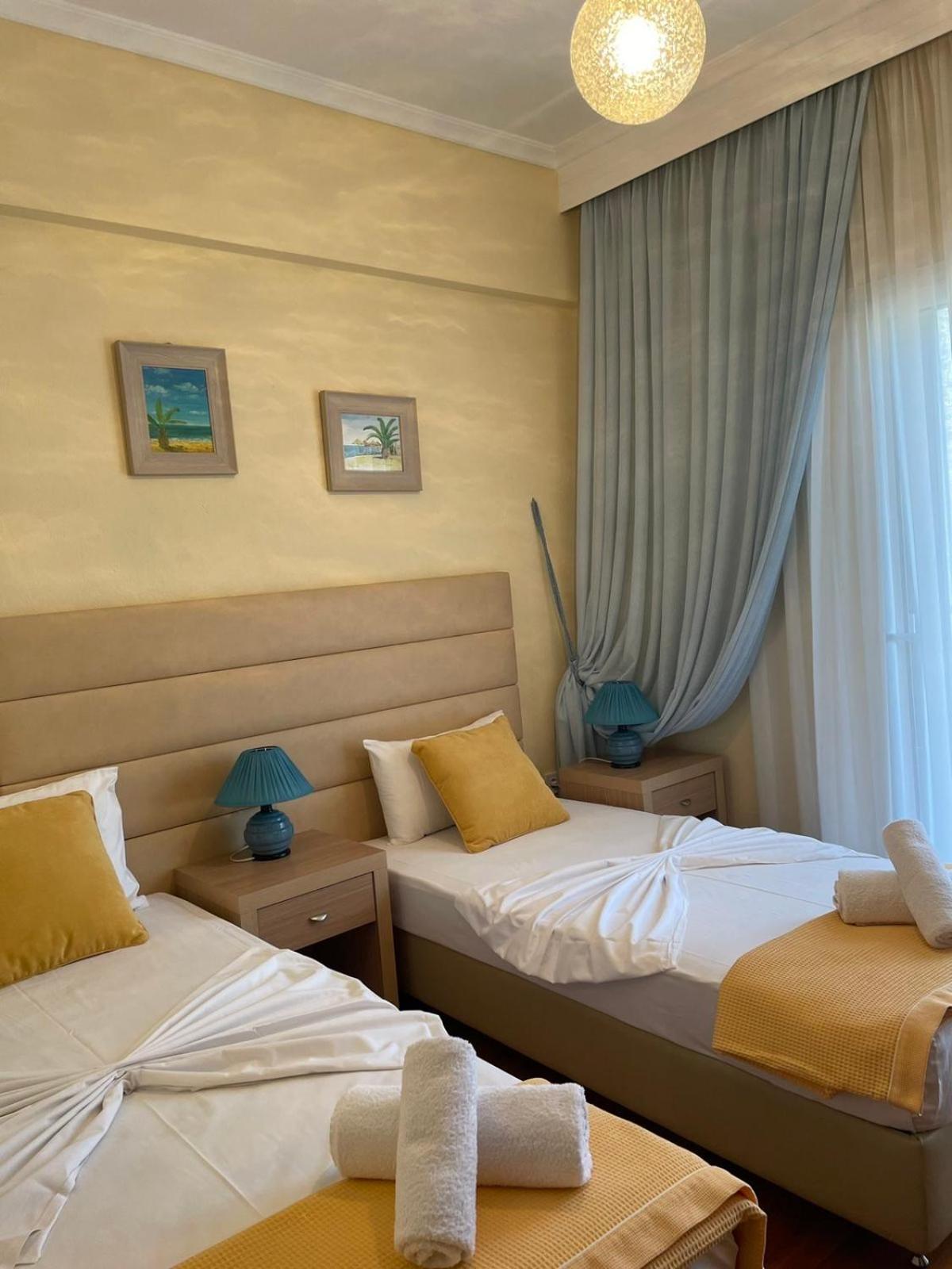 Maria Apartments Paralia Dionysiou Exterior foto